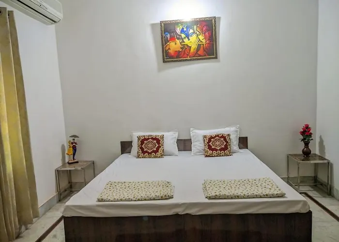 Kridha Holidays Homestay With Kitchen