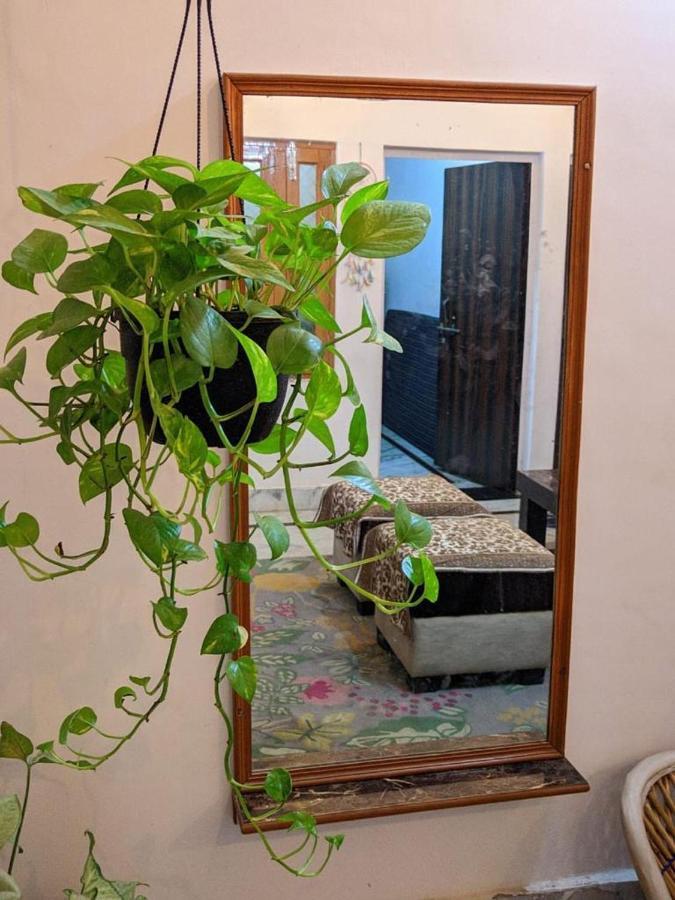Kridha Holidays With Kitchen Holiday home Vrindavan